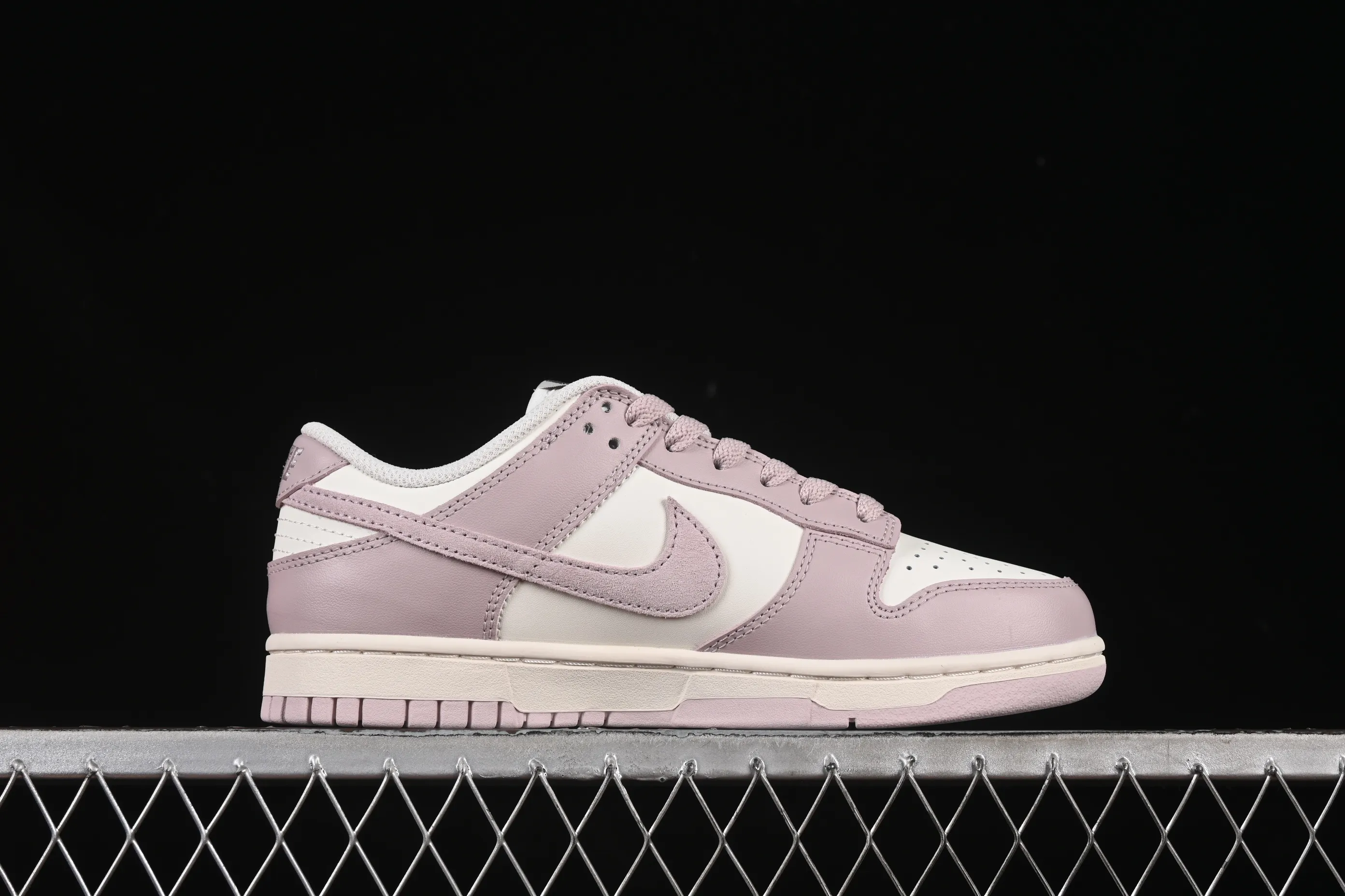 All categories Nk SB Dunk series Nk SB Dunk Low low-top sneakers Nike SB Dunk Low white lavender low-top casual sneakers FB9109-122